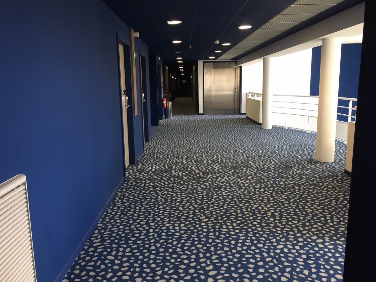 Отель Ibis Styles Marseille Plan De Campagne Ле-Пенн-Мирабо Экстерьер фото