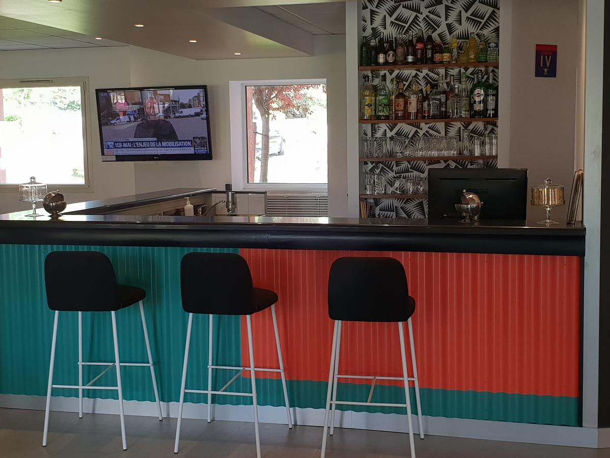 Отель Ibis Styles Marseille Plan De Campagne Ле-Пенн-Мирабо Экстерьер фото
