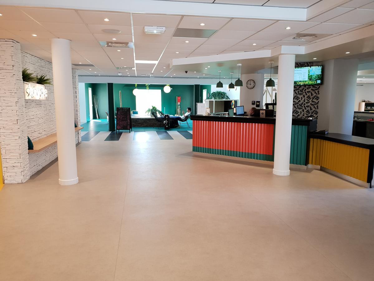 Отель Ibis Styles Marseille Plan De Campagne Ле-Пенн-Мирабо Экстерьер фото