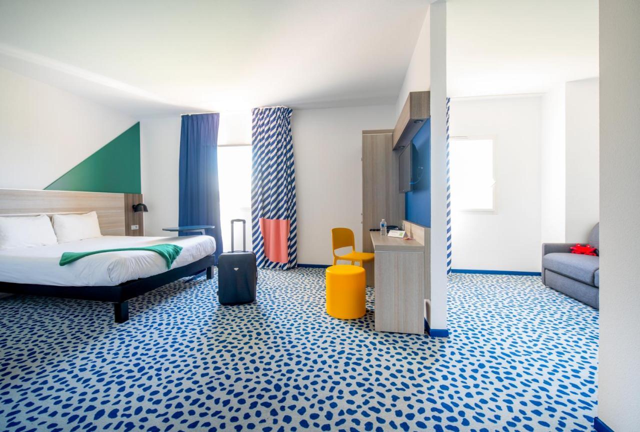 Отель Ibis Styles Marseille Plan De Campagne Ле-Пенн-Мирабо Экстерьер фото